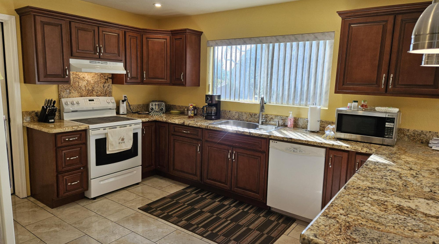 KITCHEN 3