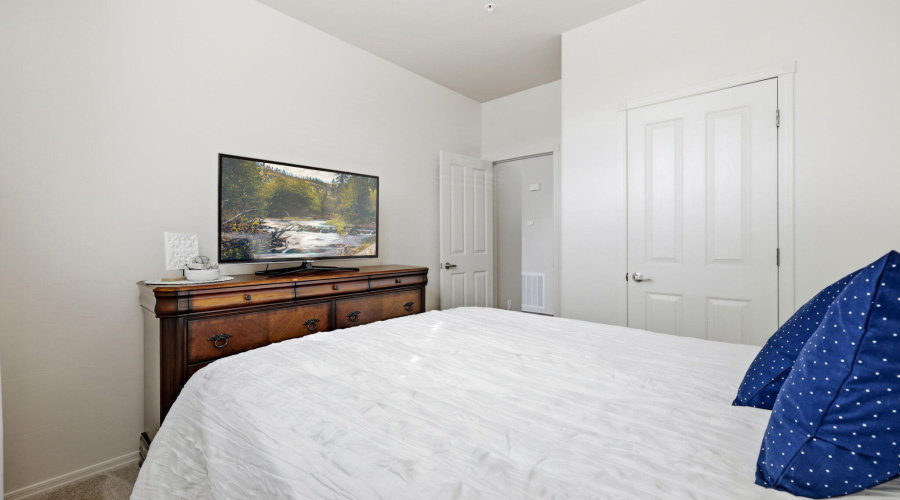 OWNERS BEDROOM