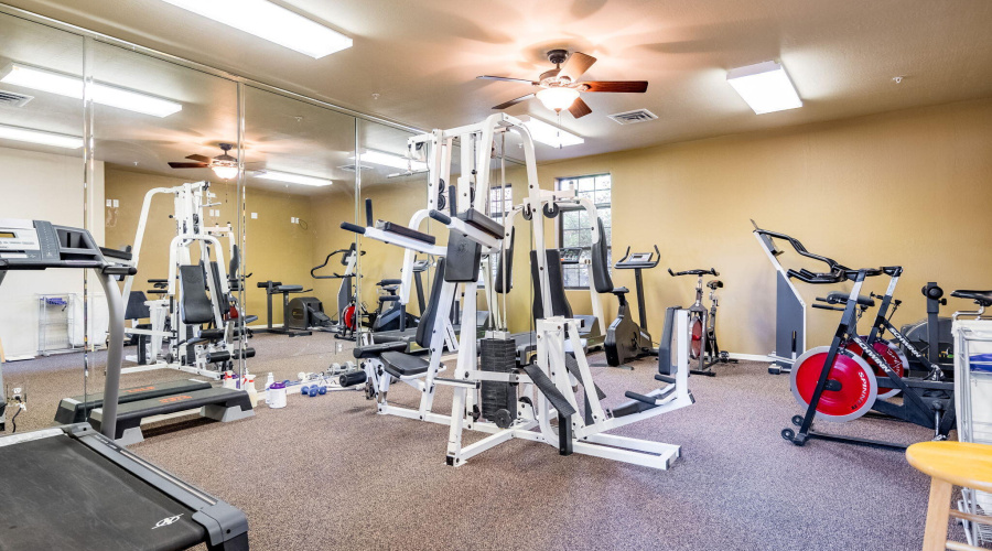 WORK OUT ROOM