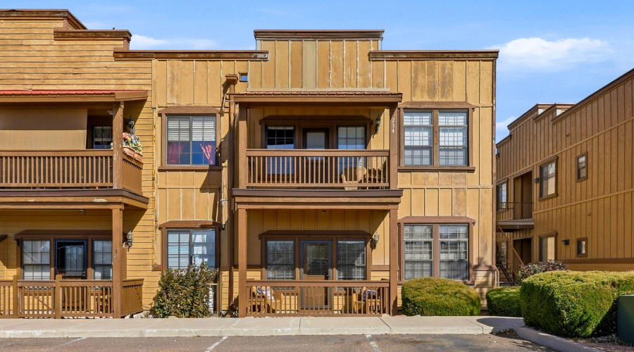 THE CONDO