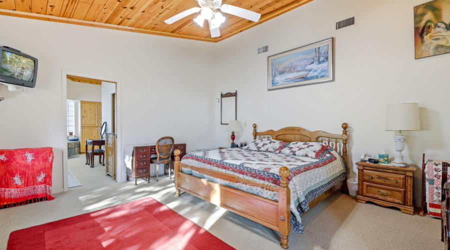 16 Mstr Bdrm twd Bath