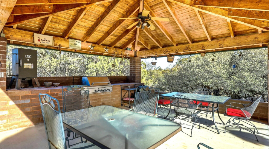 Ramada w Built-in BBQ & Smoker