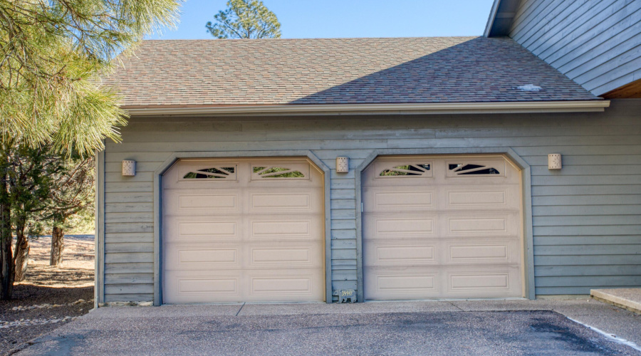 2 Car Garage