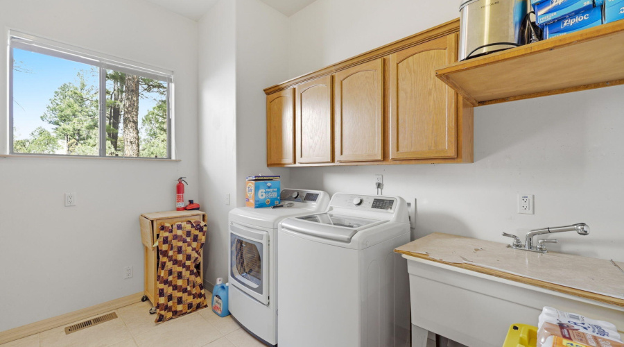 Downstairs Utility Room