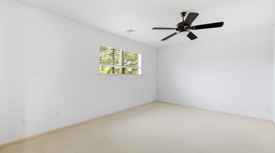 Upstairs Bedroom 4