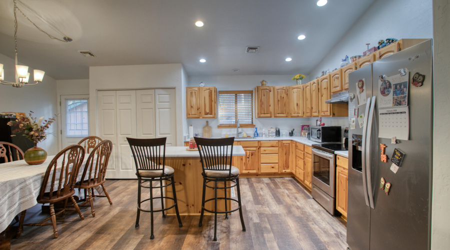 Kitchen-Pantry