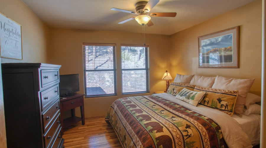 Guest Bedroom Suite