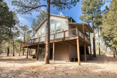 2745 Hidden Oaks Drive, Show Low, Arizona 85901, Bedrooms, ,Bathrooms,Residential,For Sale,Hidden Oaks,259881