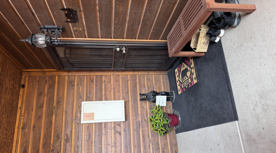 Entry way