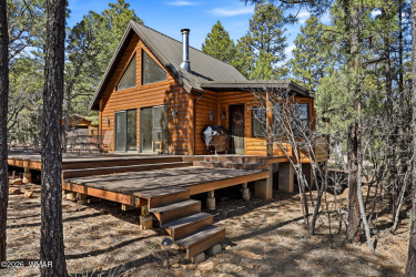 2028 Jones Pass, Overgaard, Arizona 85933, Bedrooms, ,Bathrooms,Residential,For Sale,Jones,259882