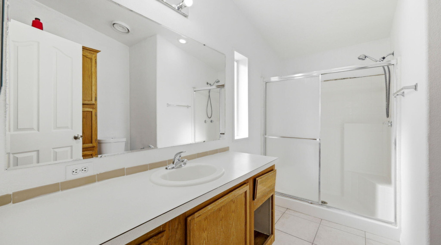 Primary bath