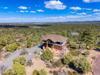 1511 Canyon Ridge Trail, Show Low, Arizona 85901, Bedrooms, ,Bathrooms,Residential,For Sale,Canyon Ridge,259904