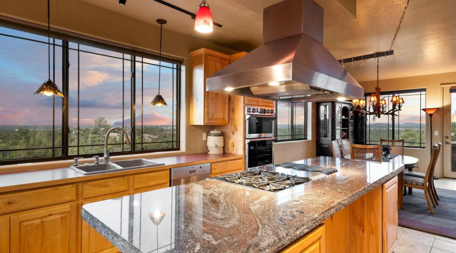 1511 S Canyon Ridge #2