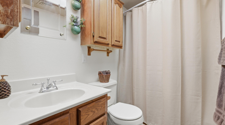 mls-ridge_dr_017