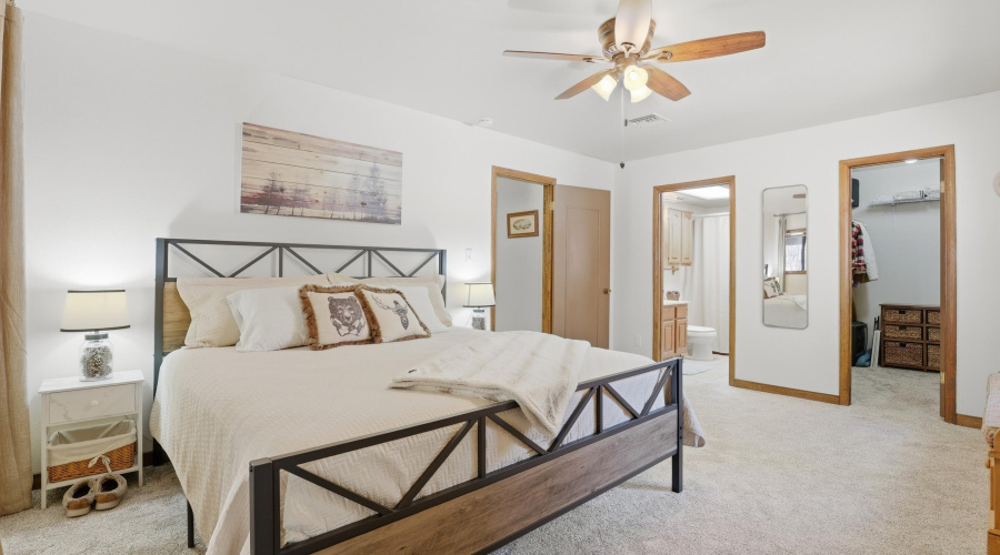 mls-ridge_dr_015