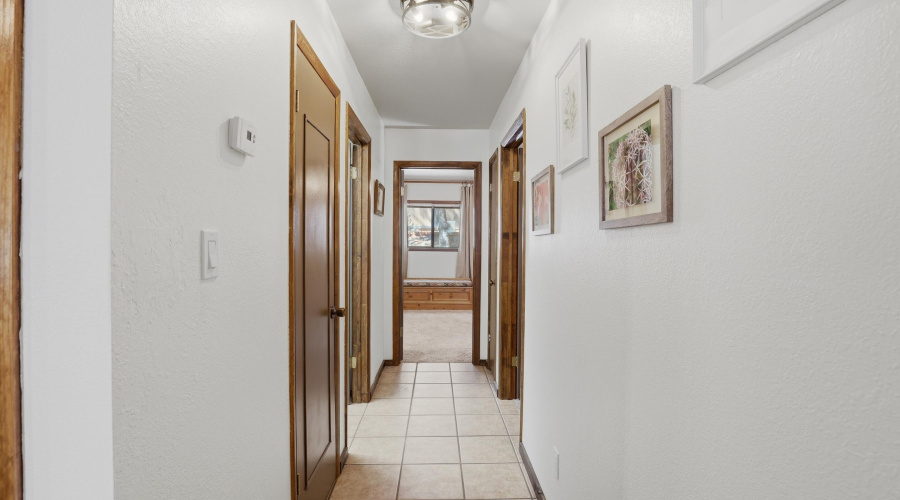 mls-ridge_dr_010