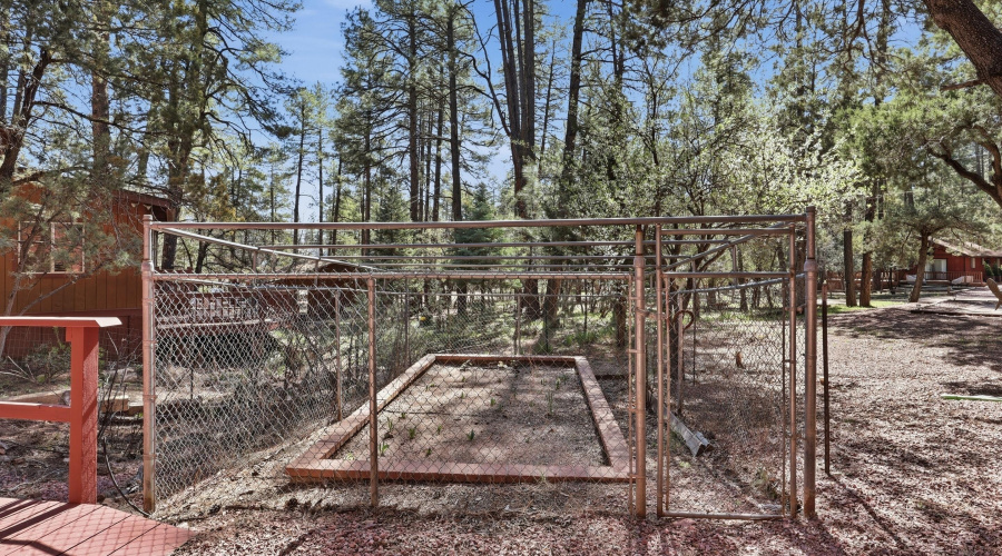 mls-ridge_dr_024