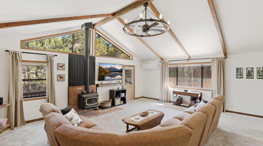 mls-ridge_dr_008