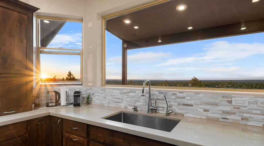 Expansive Kitchen Windows