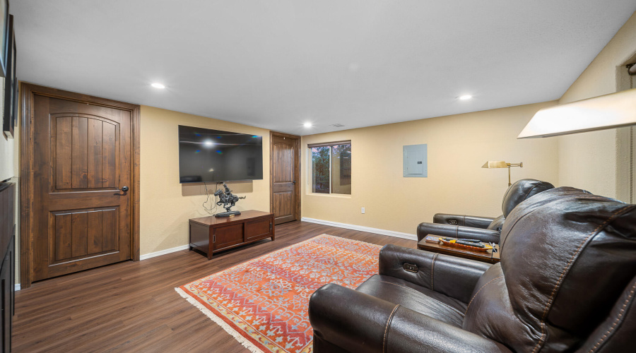 Guest Quarters Flex Room