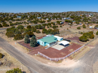 61 Evergreen Lane, Concho, Arizona 85924, Bedrooms, ,Bathrooms,Residential,For Sale,Evergreen,259945