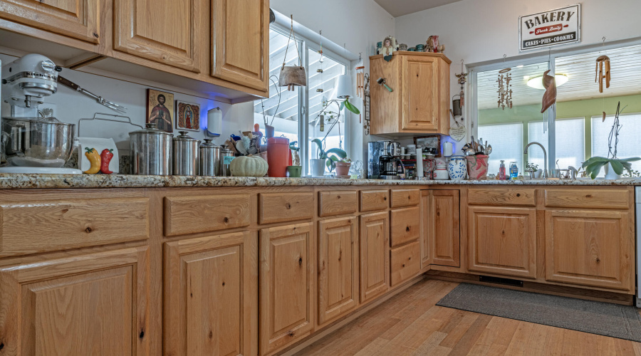 Beautiful cabinets