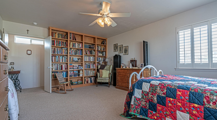 Built in bookcase