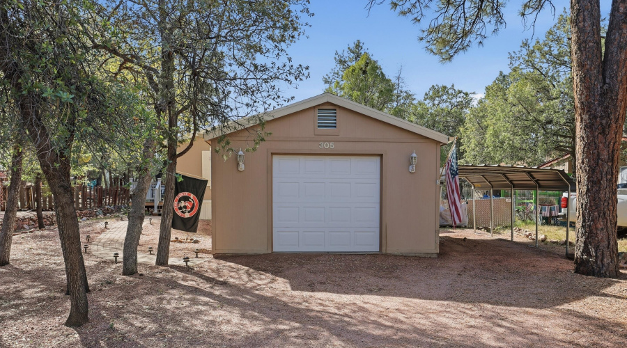 Large 1 Car Garage