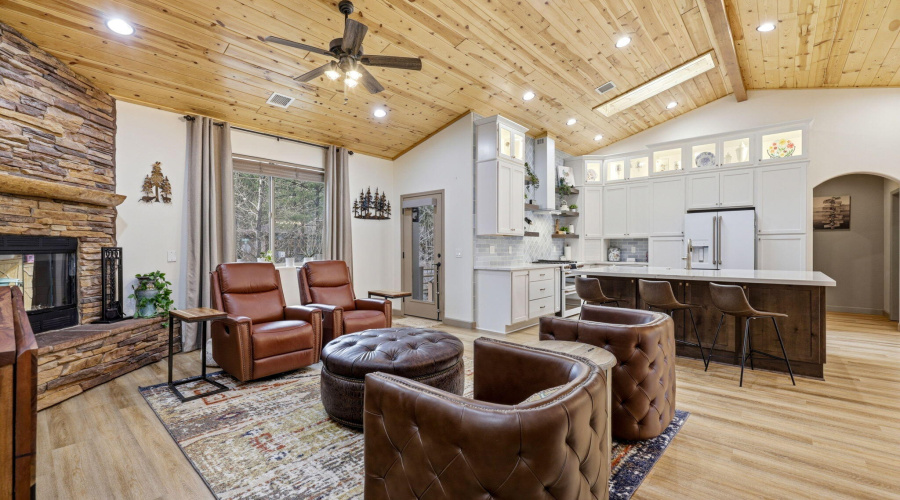 2583GreensPeakLn-PinetopLakeside-AZ-13