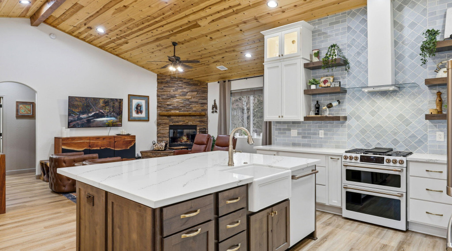 2583GreensPeakLn-PinetopLakeside-AZ-19