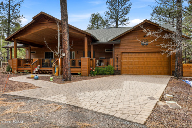 2583 Greens Peak Lane, Pinetop, Arizona 85935, Bedrooms, ,Bathrooms,Residential,For Sale,Greens Peak,259750