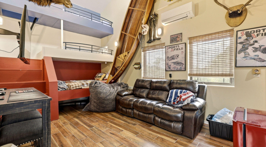 Fin Garage Bedroom