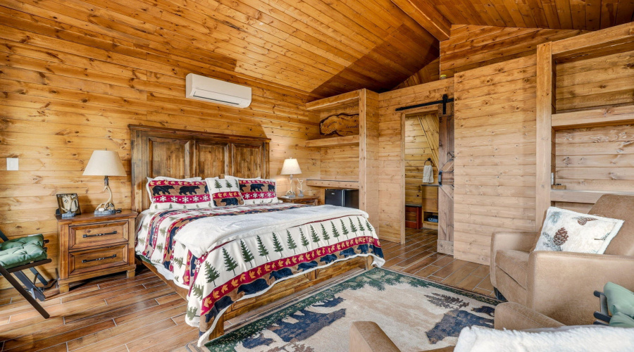 Caretkr Res Bdrm twd Bath