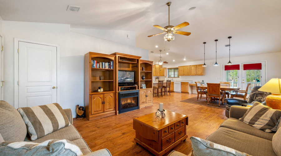 2236CrossCountryRd-HeberOvergaard-AZ-8