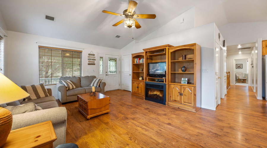 2236CrossCountryRd-HeberOvergaard-AZ-9