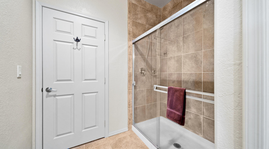 Walk in shower