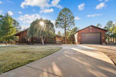 2940 Constellation Lane, Overgaard, Arizona 85933, Bedrooms, ,Bathrooms,Residential,For Sale,Constellation,260023