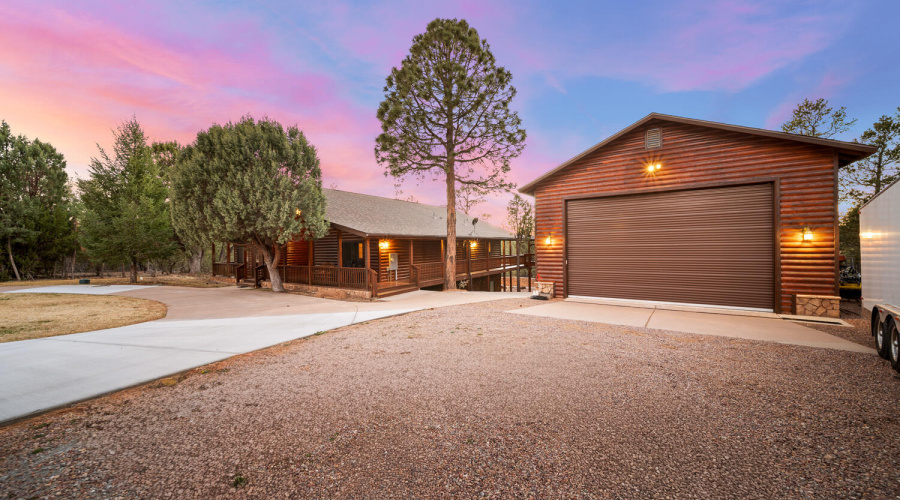1500 sq. ft garage with oversized door