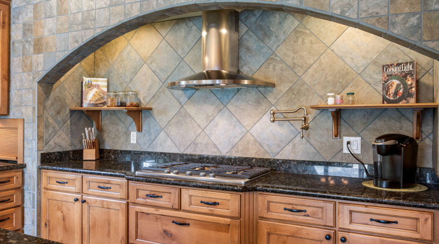 KITCHEN 4
