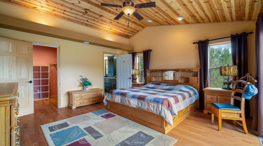 PRIMARY BEDROOM 2