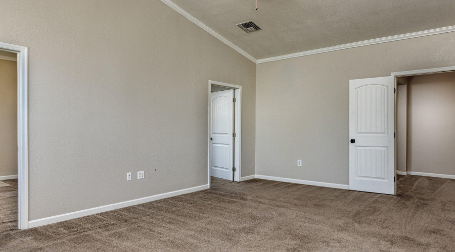 2nd Floor Living Room