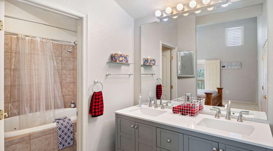 3060BeaufeauxRidgeRd-HeberOvergaard-AZ-1