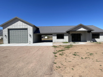 1053 Cowboy Lane, Tonto Basin, Arizona 85553, Bedrooms, ,Bathrooms,Residential,For Sale,Cowboy,93647