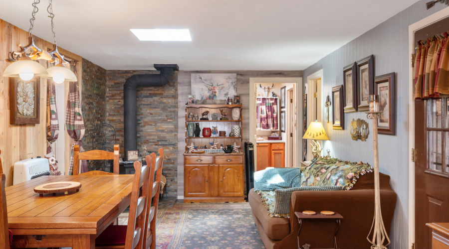 Dining sitting area