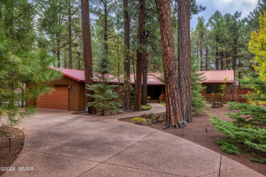 5155 Buck Springs Road, Pinetop, Arizona 85935, Bedrooms, ,Bathrooms,Residential,For Sale,Buck Springs,260141