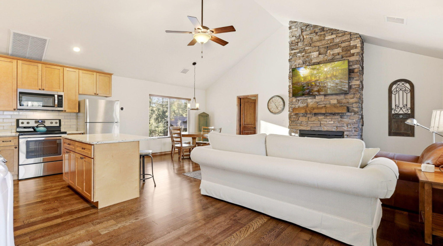 8505PinewoodDr-Pinetop-AZ-35