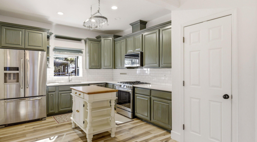2232ForestParkDr-HeberOvergaard-AZ-10