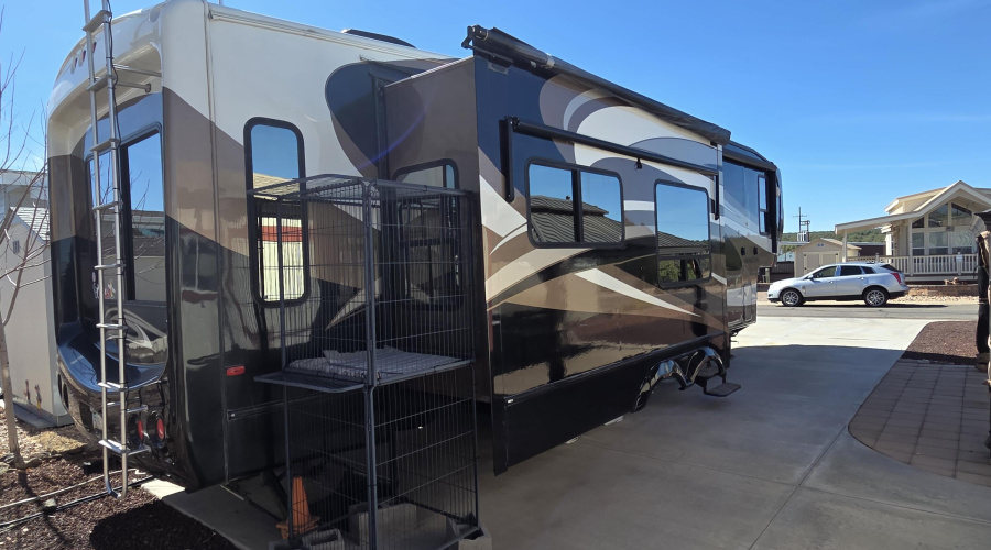 Perfect RV AND LOT