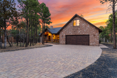 3360 Blazingstar Road, Show Low, Arizona 85901, Bedrooms, ,Bathrooms,Residential,For Sale,Blazingstar,260227