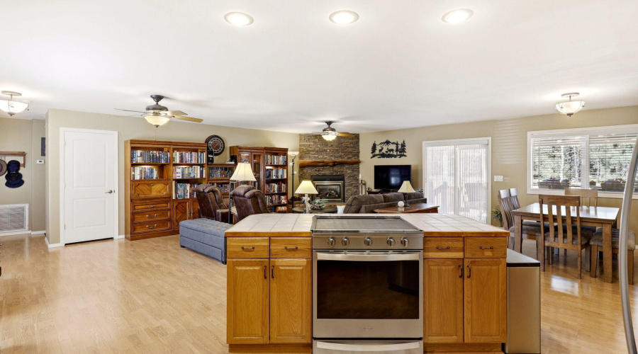 1510N40thCir-ShowLow-AZ-12